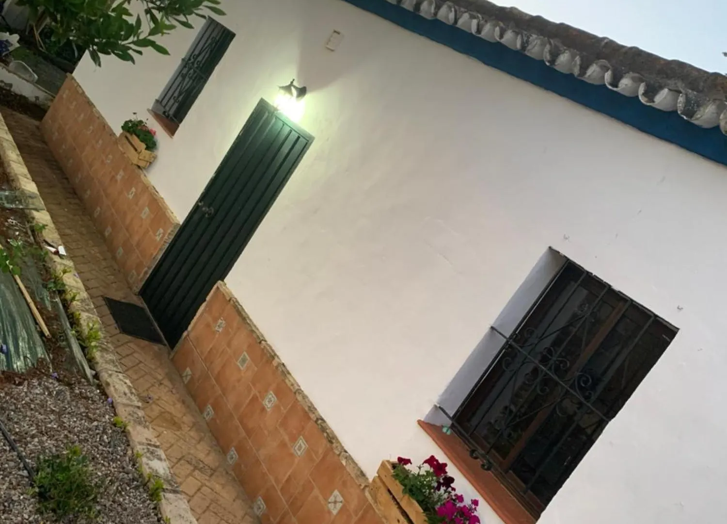 Guest house Casa Los Laureles Pilas Spain