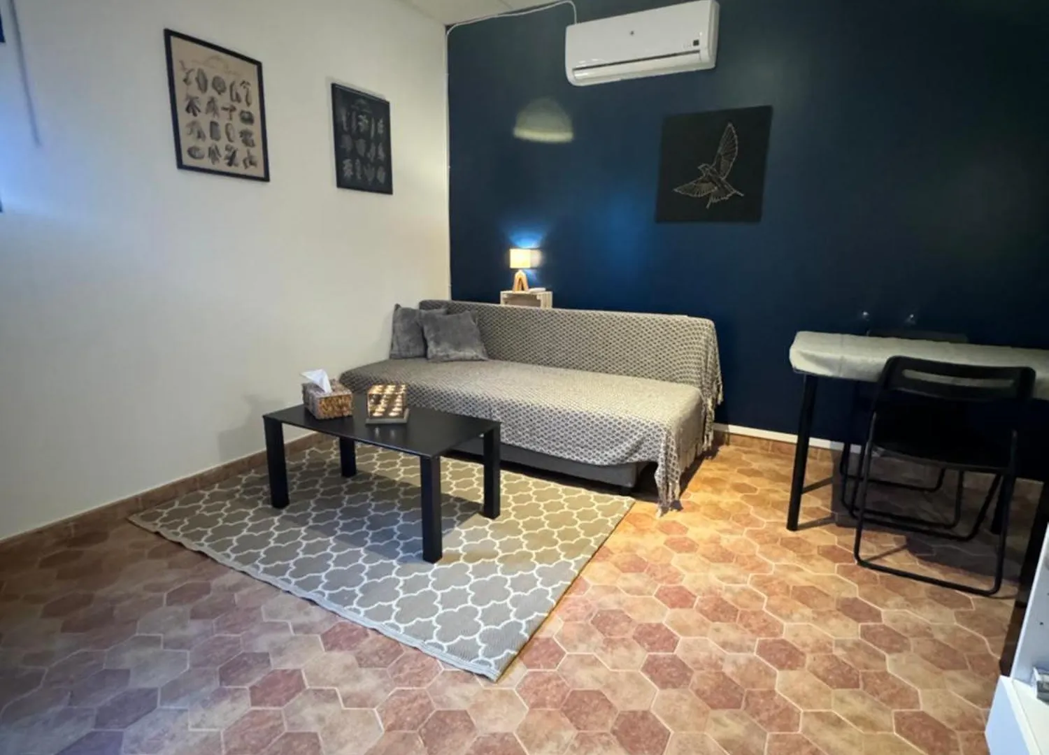 Casa Los Laureles Pilas Guest house