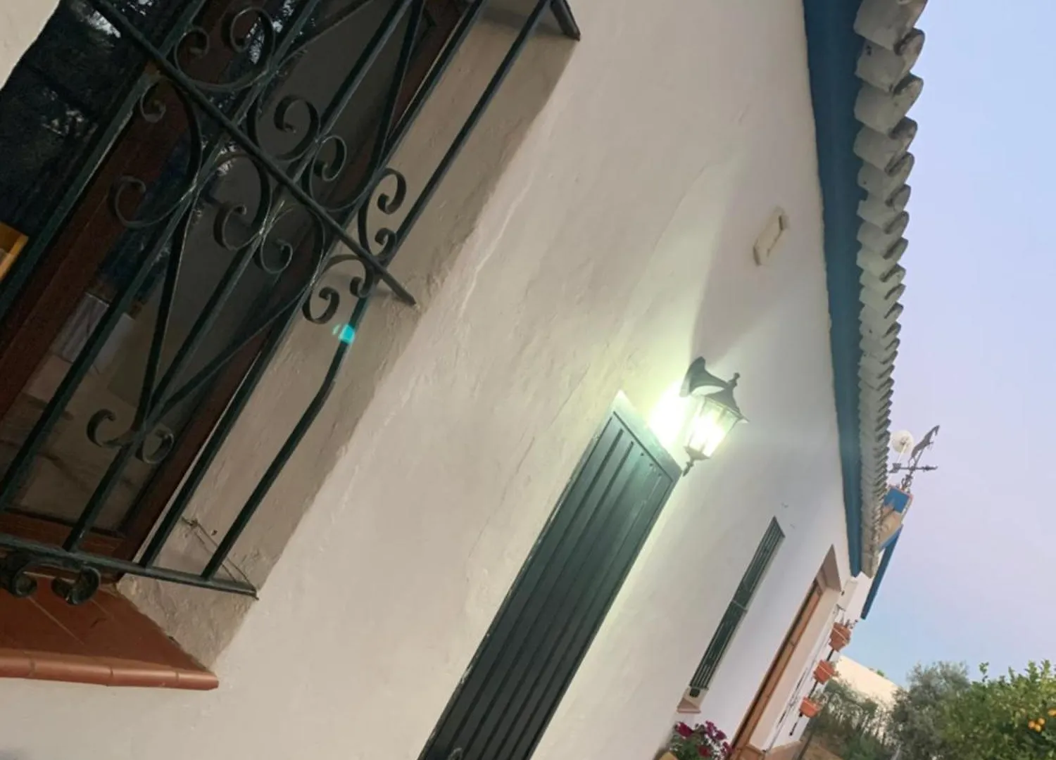 Casa Los Laureles Pilas 0*,